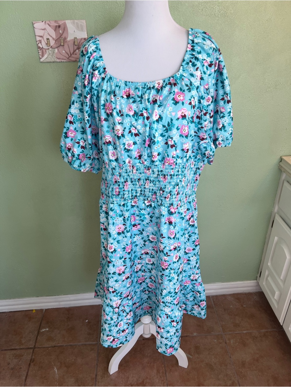 Source Unknown Aqua Floral Smocked Midi Dress